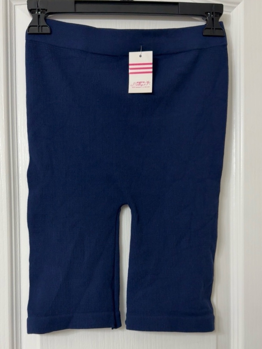 Extra belleza navy blue seamless mid thigh shorts One Size